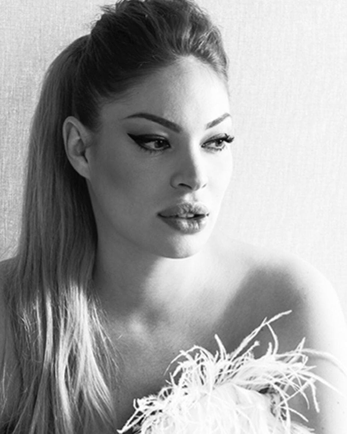 FOTO. Valentina Pelinel, declarație de dragoste pentru Cristi Borcea: „M-ai împlinit ca om și ca femeie”