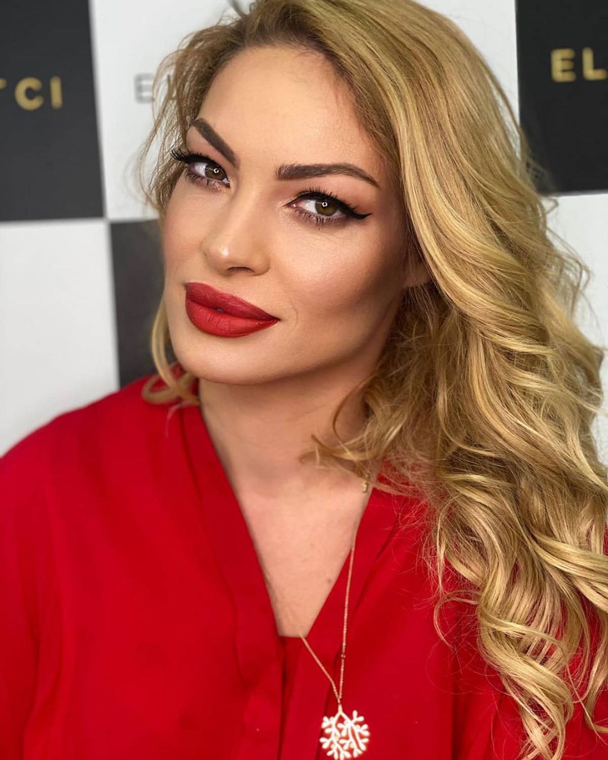 Cristi Borcea se laudă că a cucerit toate femeile pe care și le-a dorit, dar Valentina Pelinel l-a cumințit: „Tot ce mi-a plăcut ochiului... am mers”