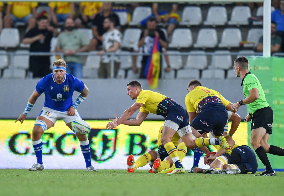 FOTO România - Italia, rugby pe Arcul de Triumf 01.07.22