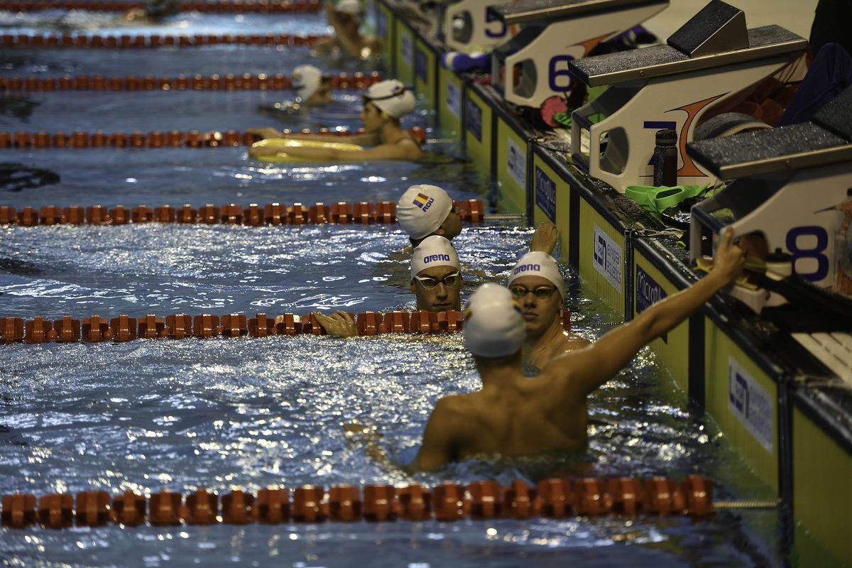 Bazinul din Complexul de natație de la Otopeni