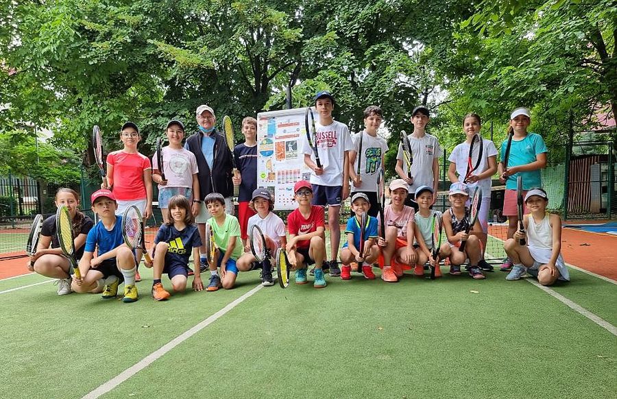 Sever Dron și copiii de la academia sa Tenisul văzut ca o mână » Cinci repere ale jocului modern