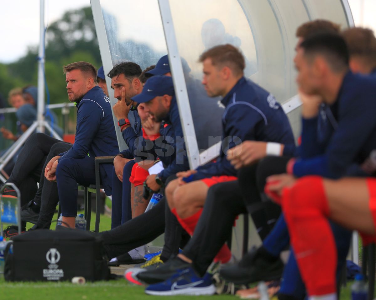 MM Stoica e surprins, după 2-5 cu Anderlecht: „Nu-l știam, dar acum e imposibil să nu-l foloseşti”