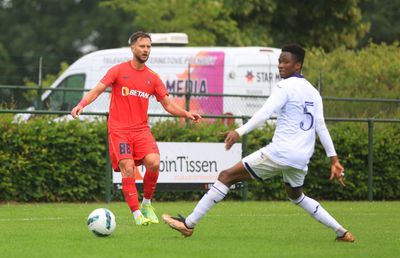 MM Stoica e surprins, după 2-5 cu Anderlecht: „Nu-l știam, dar acum e imposibil să nu-l foloseşti”