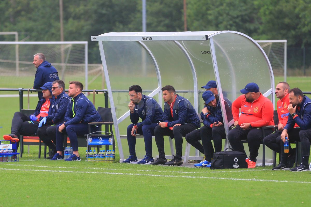 Nervi și scandal pe teren în FCSB - Anderlecht! Gestul lui Florinel Coman a provocat furia belgienilor