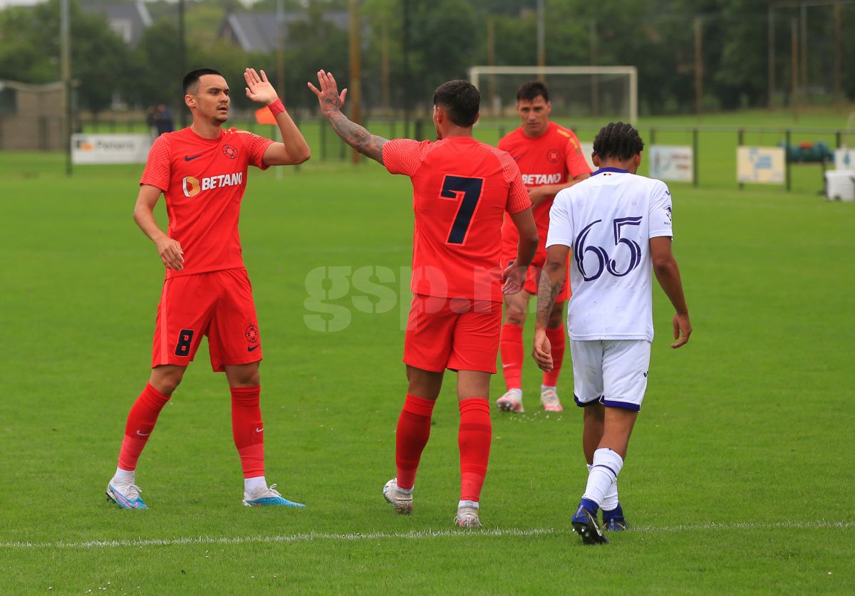 Au luat cu asalt pagina FCSB după prezentarea noului transfer: „Noi îi spunem «Ngezaninho»”