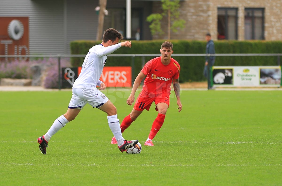 Cum s-a descurcat FCSB cu Anderlecht » Echipa GSP din Olanda a analizat fiecare jucător: doi MVP de nota 8, o mare dezamăgire + un debut ratat