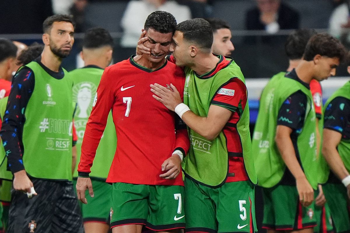 Cristiano Ronaldo, în lacrimi după penalty-ul ratat în Portugalia - Slovenia
