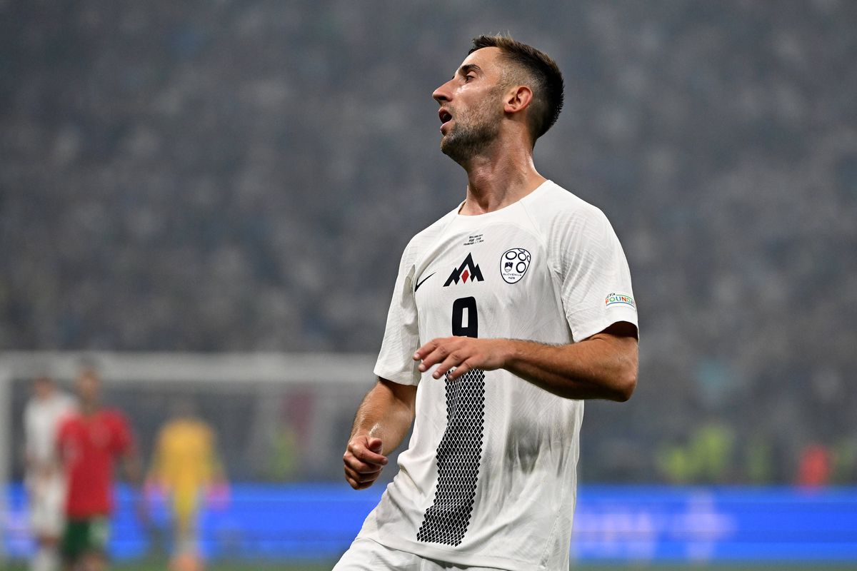 Premianții și restanțierii de la Euro » Am tras linie înaintea sferturilor: „ceasul” care a greșit doar 20 de pase + el e Superman!