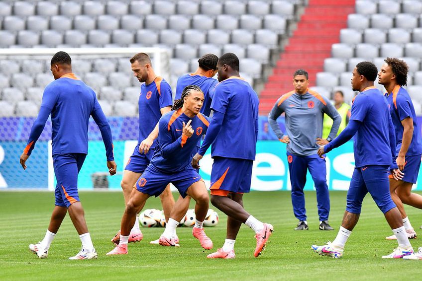 Antrenamentul oficial al Olandei înaintea meciului cu România // foto: Cristi Preda (GSP)