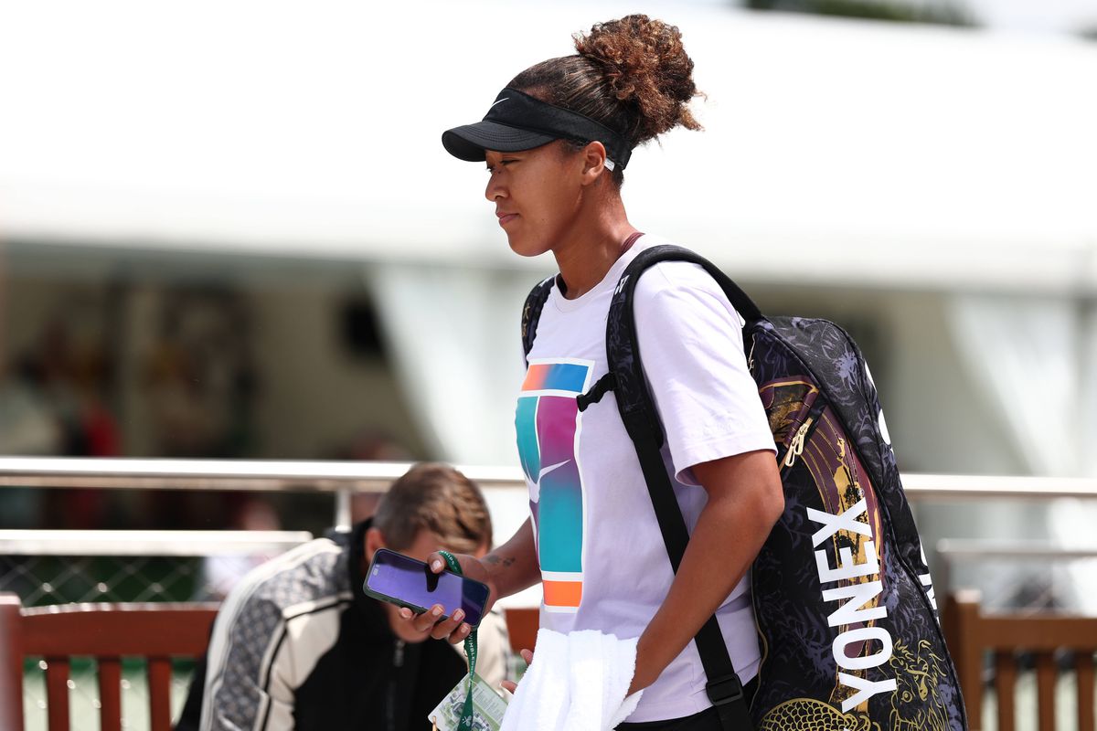 Naomi Osaka, revenire cu succes la Wimbledon! Ținuta a stârnit controverse