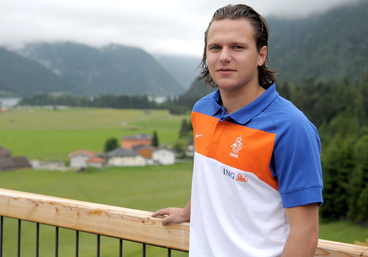 „Nu putem subestima România!” » L-am găsit pe olandezul care a jucat la Dinamo, fost coleg cu Van Dijk. Ne avertizează: „El e omul pe care trebuie să-l urmăriți”