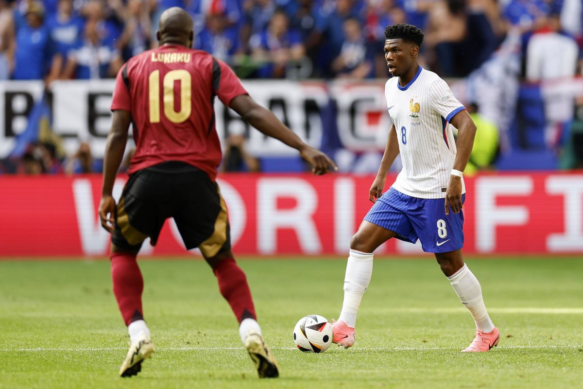 Kevin de Bruyne nu și-a dat seama că e filmat! Cuvântul rostit în spatele jurnaliștilor, după eliminarea de la Euro 2024