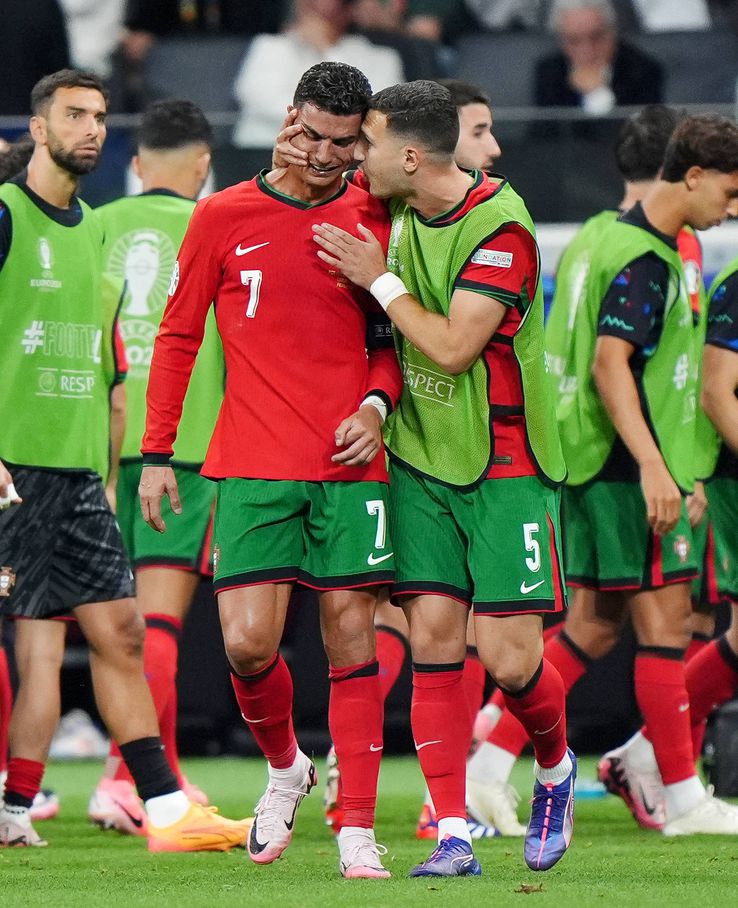 Cristiano Ronaldo, în lacrimi după penalty-ul ratat în Portugalia - Slovenia