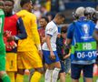 Kylian Mbappe și momentul în care se fotografiază alături de micuțul său fan / Sursă foto: Imago Images