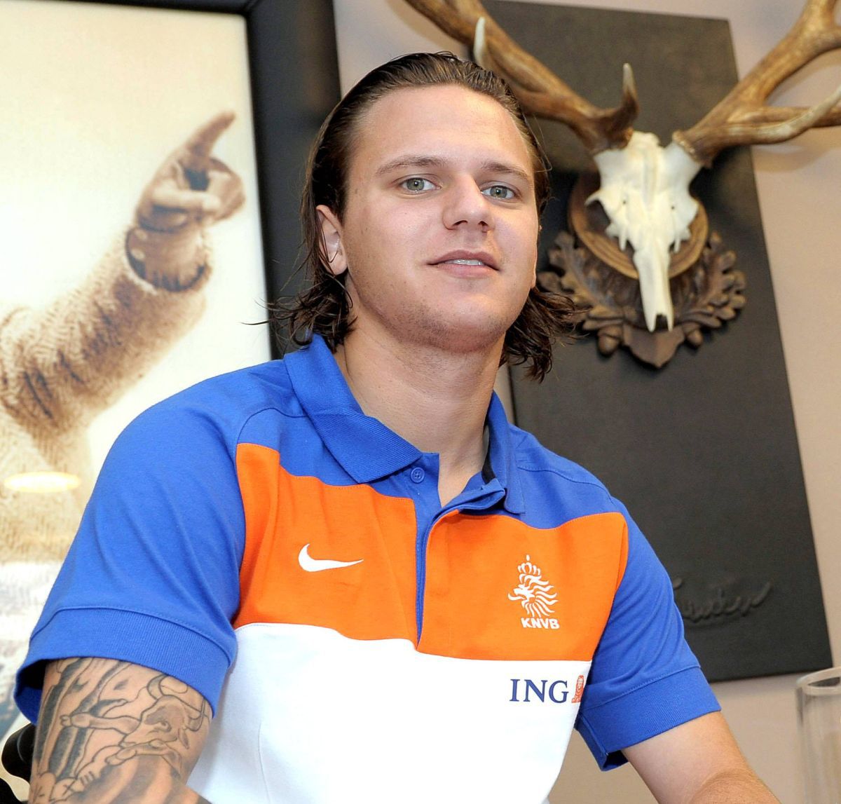 „Nu putem subestima România!” » L-am găsit pe olandezul care a jucat la Dinamo, fost coleg cu Van Dijk. Ne avertizează: „El e omul pe care trebuie să-l urmăriți”