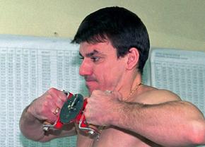 „M-a pus să citesc ziarul în vestiar și m-a salvat Dan Petrescu!” » Fostul rapidist, amintire de neuitat cu Daniel Prodan