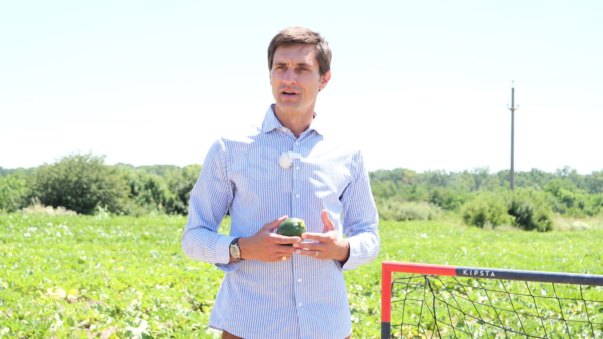 Ciprian Tătărușanu - „Din Grădina Noastră BIO”, din comuna Conțești