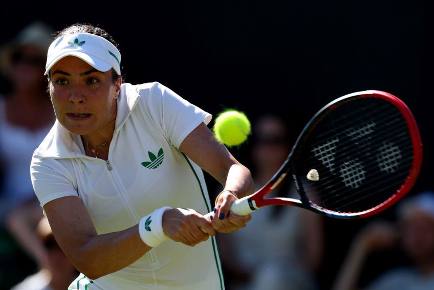 Gabriela Ruse ăn acțiune la WImbledon 2025 Foto: Guliver/GettyImages
