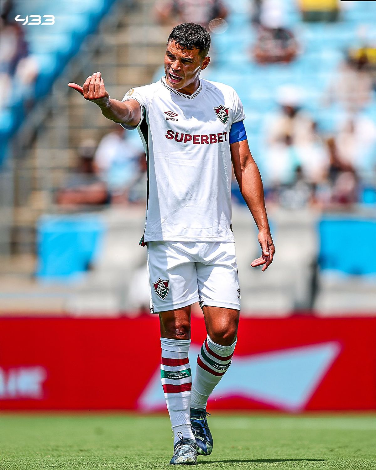 Imagini tari cu Thiago Silva! La 40 de ani, starul lui Fluminense a izbucnit în lacrimi după ce l-a eliminat pe Chivu