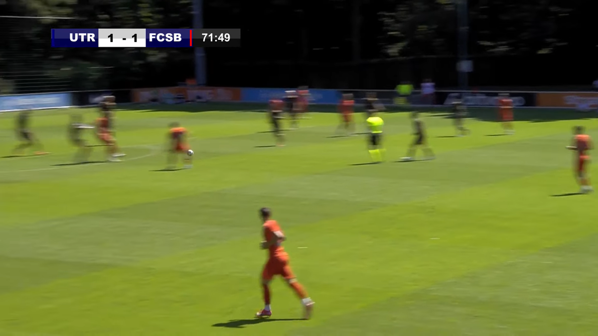 Golul marcat de Dennis Politic în FCSB - Utrecht