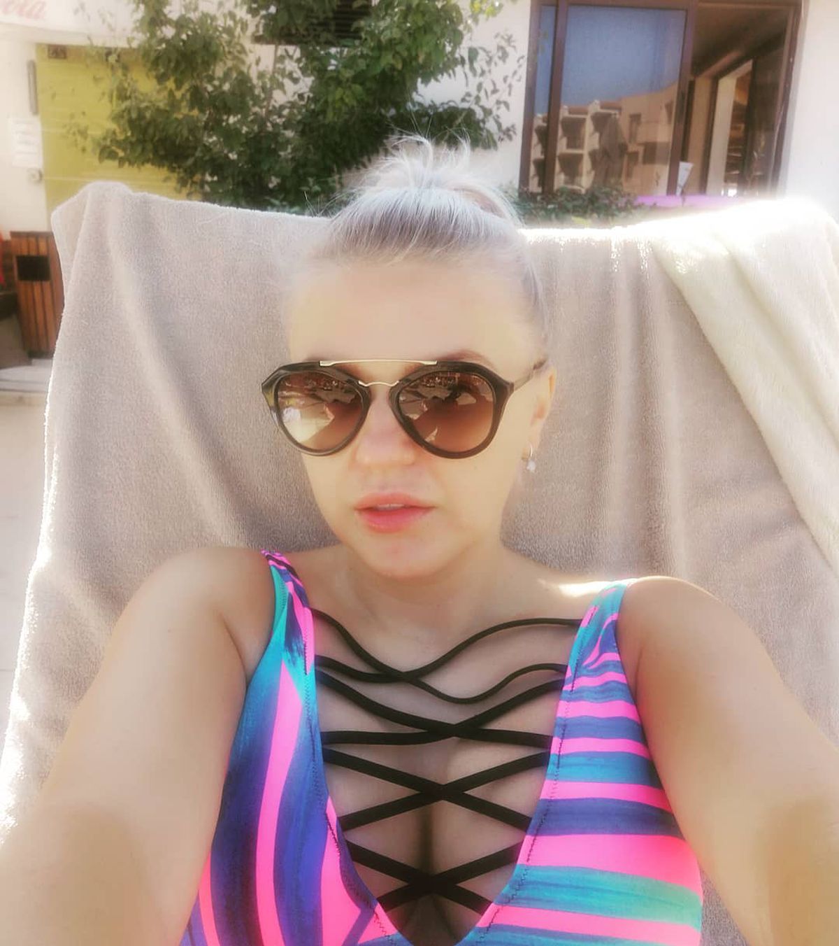 Detalii șocante din divorțul fostului internațional român: „S-a legat cu pungă la cap să se sugrume” » Soția a cerut ordin de protecție: „Dacă ar intra în casă probabil că m-ar lovi”