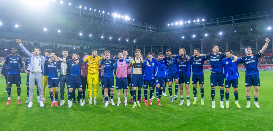 Clubul din Superliga a anunțat despărțirea de 13 jucători: „Mulțumiri și mult succes!”