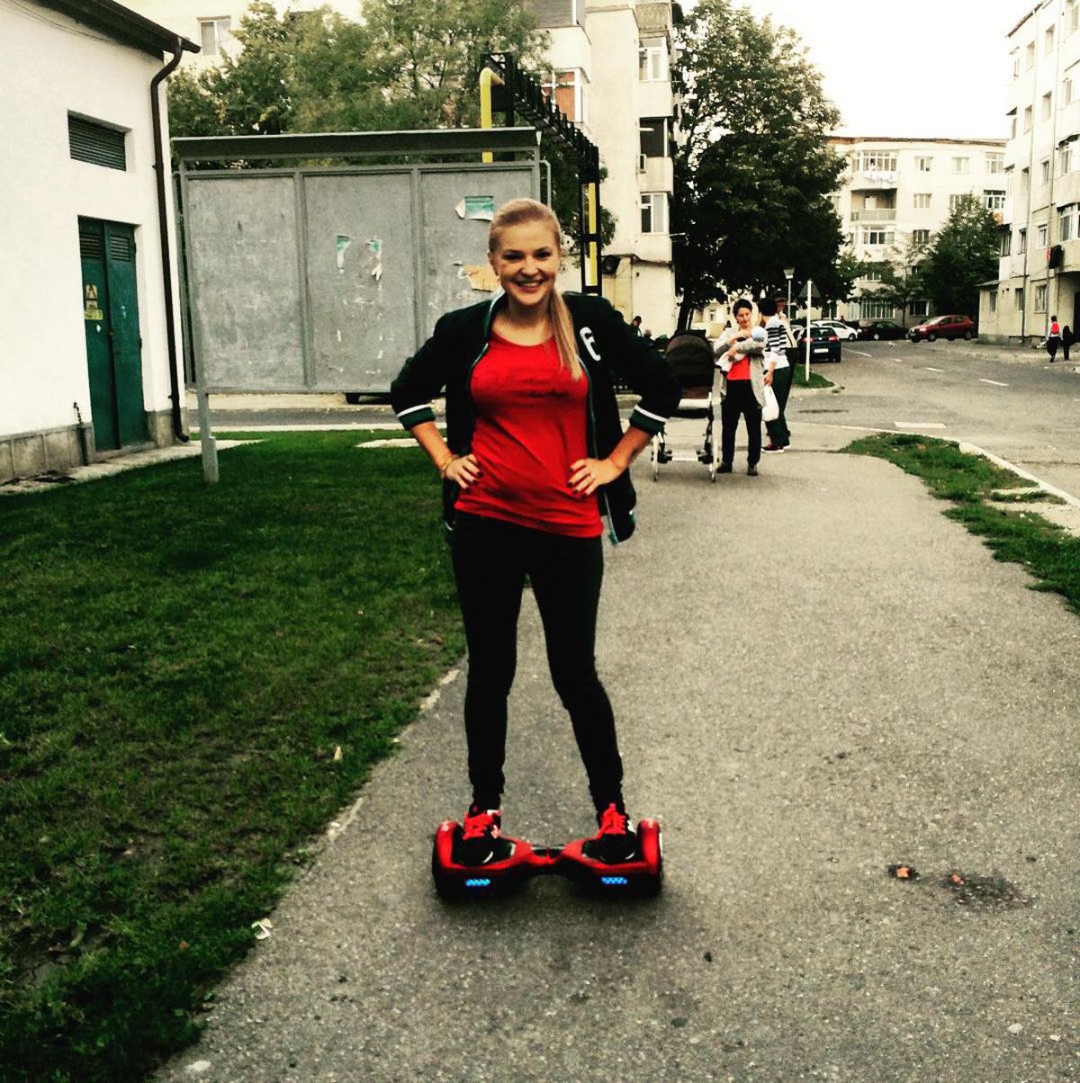 Detalii șocante din divorțul fostului internațional român: „S-a legat cu pungă la cap să se sugrume” » Soția a cerut ordin de protecție: „Dacă ar intra în casă probabil că m-ar lovi”