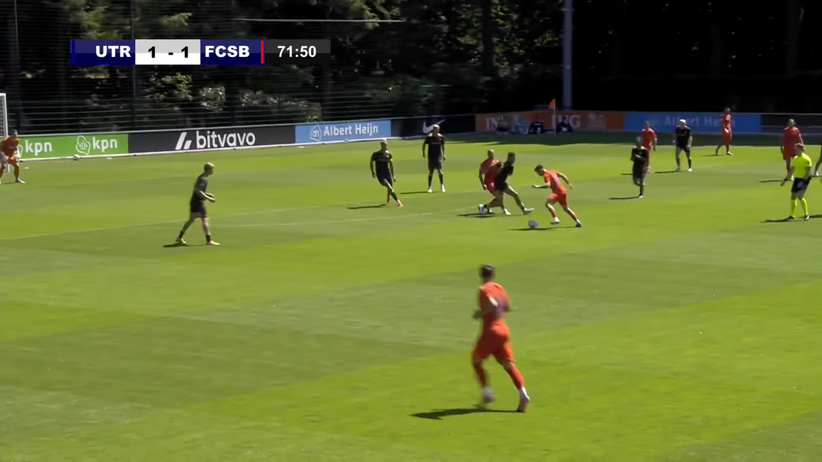 Golul marcat de Dennis Politic în FCSB - Utrecht