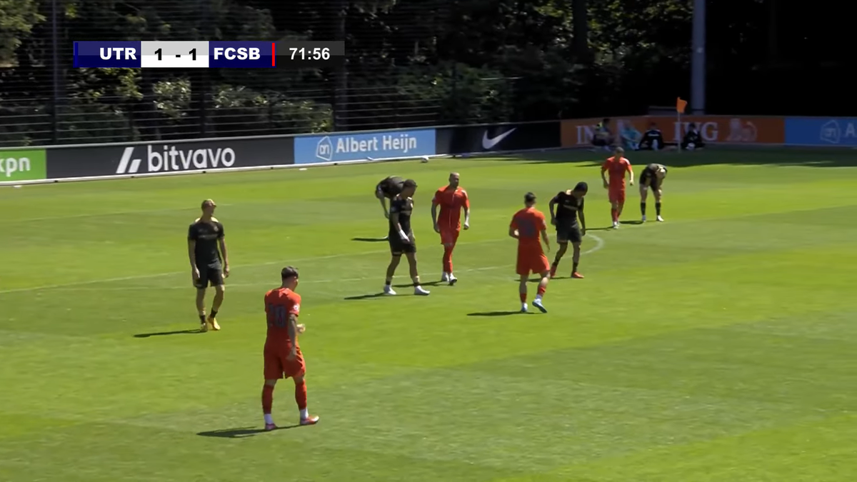 Golul marcat de Dennis Politic în FCSB - Utrecht