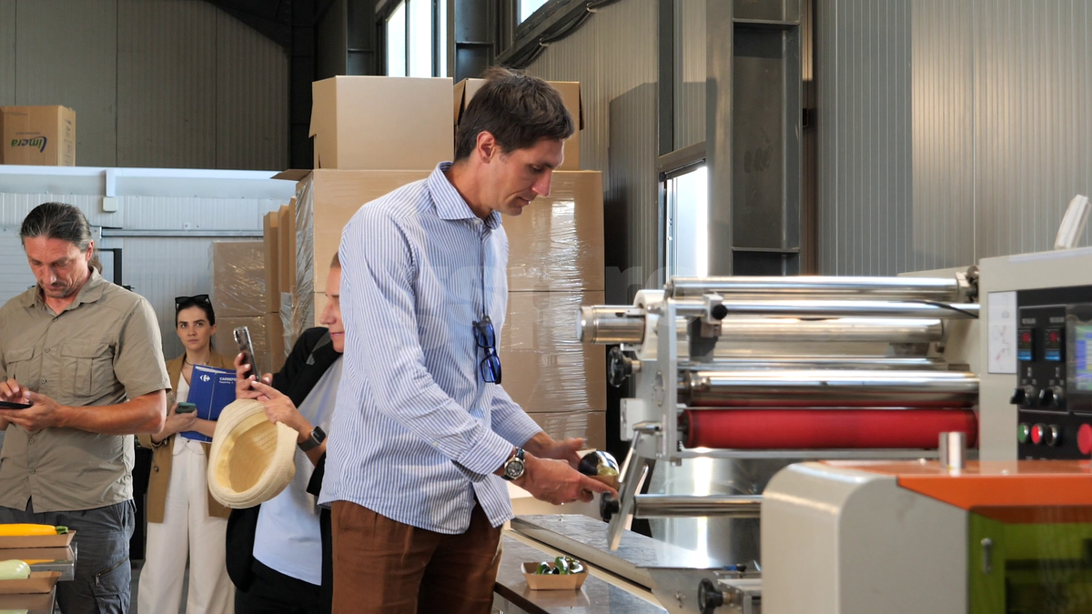 Ciprian Tătărușanu - „Din Grădina Noastră BIO”, din comuna Conțești