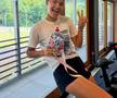 Emma Răducanu a apărut în cârje și alături de noul iubit după retragerea de la Wimbledon