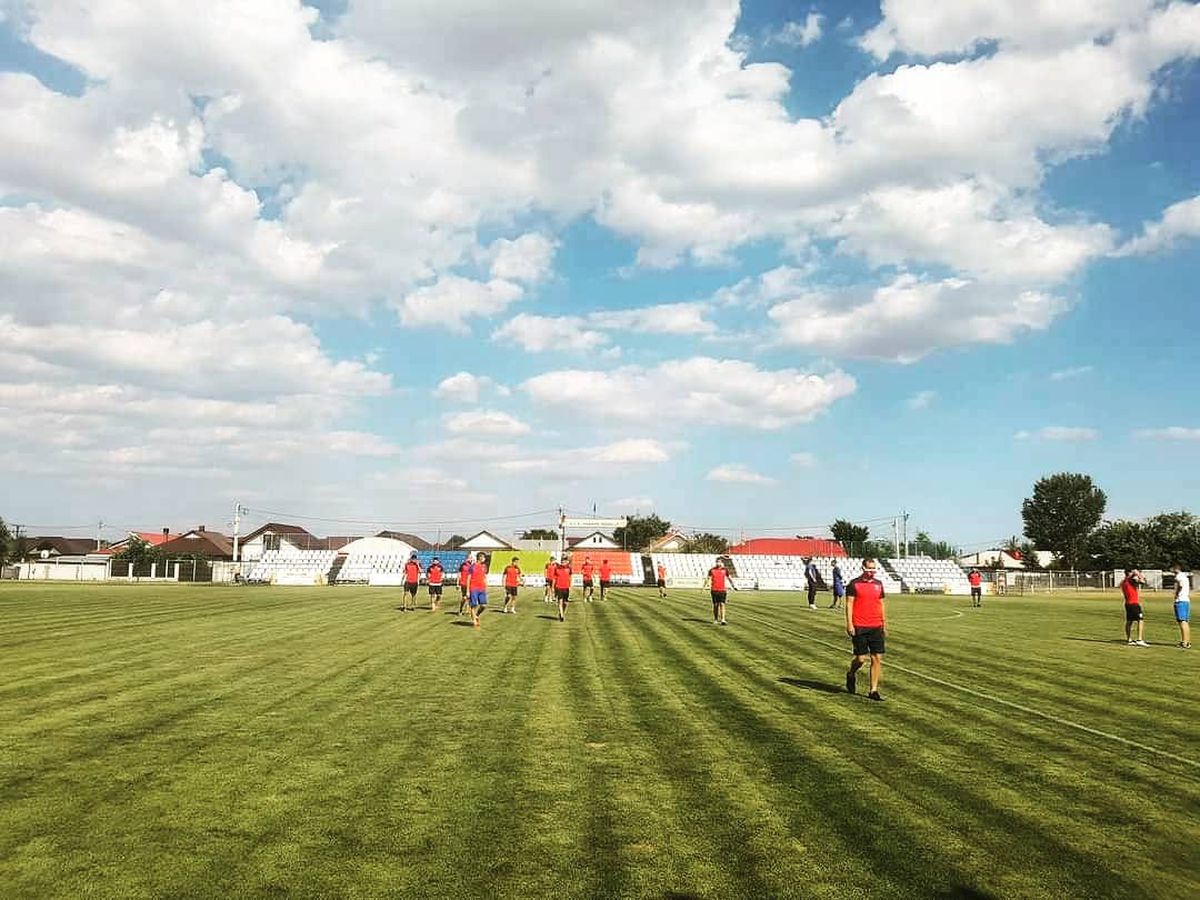 CSA STEAUA – ARGEȘUL MIHĂILEȘTI 8-1 » SHOW făcut de „militari”, care sunt cu un picior în Liga 3!