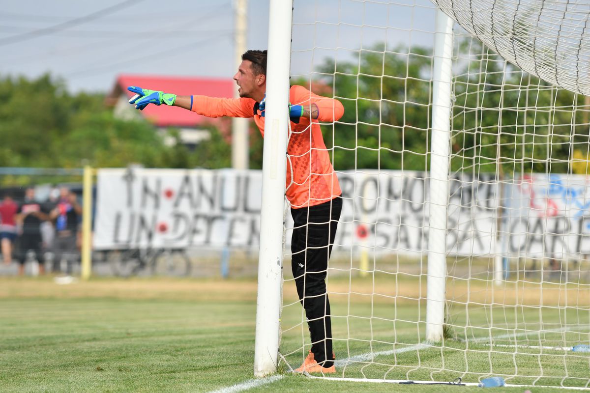 CSA STEAUA – ARGEȘUL MIHĂILEȘTI 8-1 » SHOW făcut de „militari”, care sunt cu un picior în Liga 3!