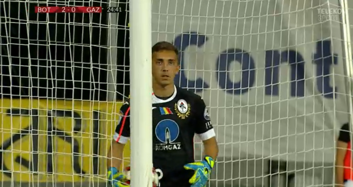 FOTO Debut HORROR pentru portarul lui Gaz Metan! Și-a îngropat echipa cu 3 erori decisive