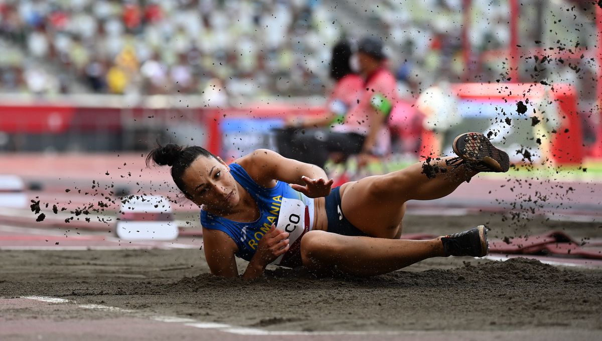 Cum au trăit Florentina Iușco și Alina Rotaru calificările de la săritura în lungime: „Măcar copilașul meu să fie mândru de mine pentru că știu că o să fim criticate” vs. „Mi-a lipsit cred un pic de noroc!”