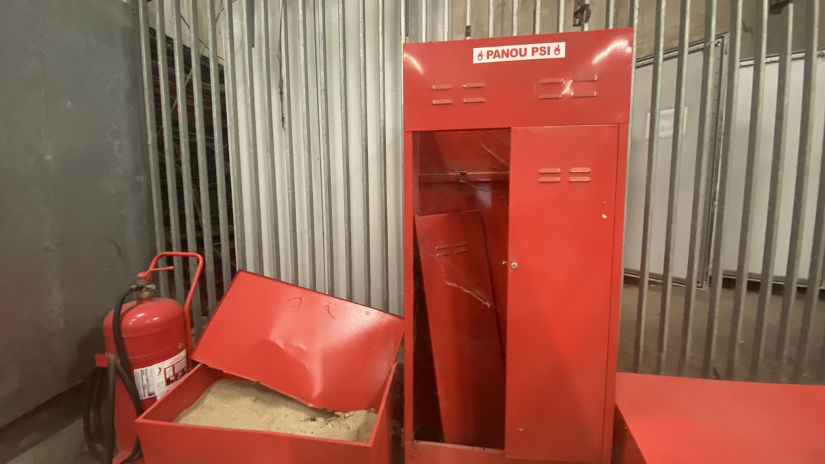 Descoperire șocantă! La 6 ani de la tragedia din „Colectiv”, Arena Națională nu respectă normele de siguranță la incendiu