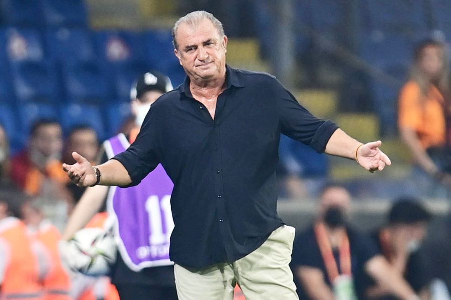 Lovitură pentru Răzvan » Marele rival al lui Mircea Lucescu semnează cu adversara la titlu a lui PAOK