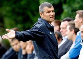 Fotbalistul învinuit de Sabău după eșecul Craiovei: „Nu reacționează cum trebuie”