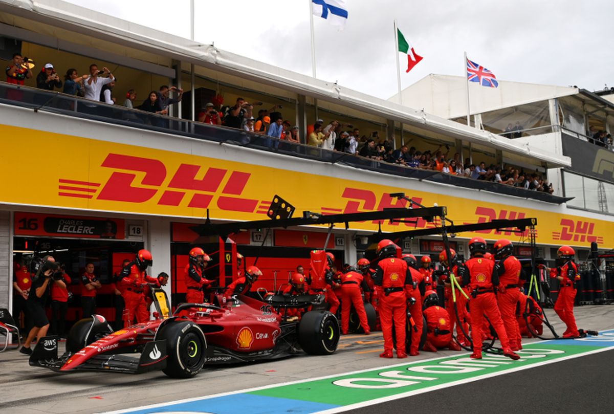 Filmul catastrofei Ferrari de pe Hungaroring, tur cu tur: „Un dezastru! Am pierdut cursa acolo” » Explicațiile „timide” ale conducerii