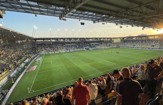 Gazeta a asistat la meciul viitoarei adversare a FCSB-ului în Conference: în jurul cui se învârte jocul + atmosferă, absențe și reveniri