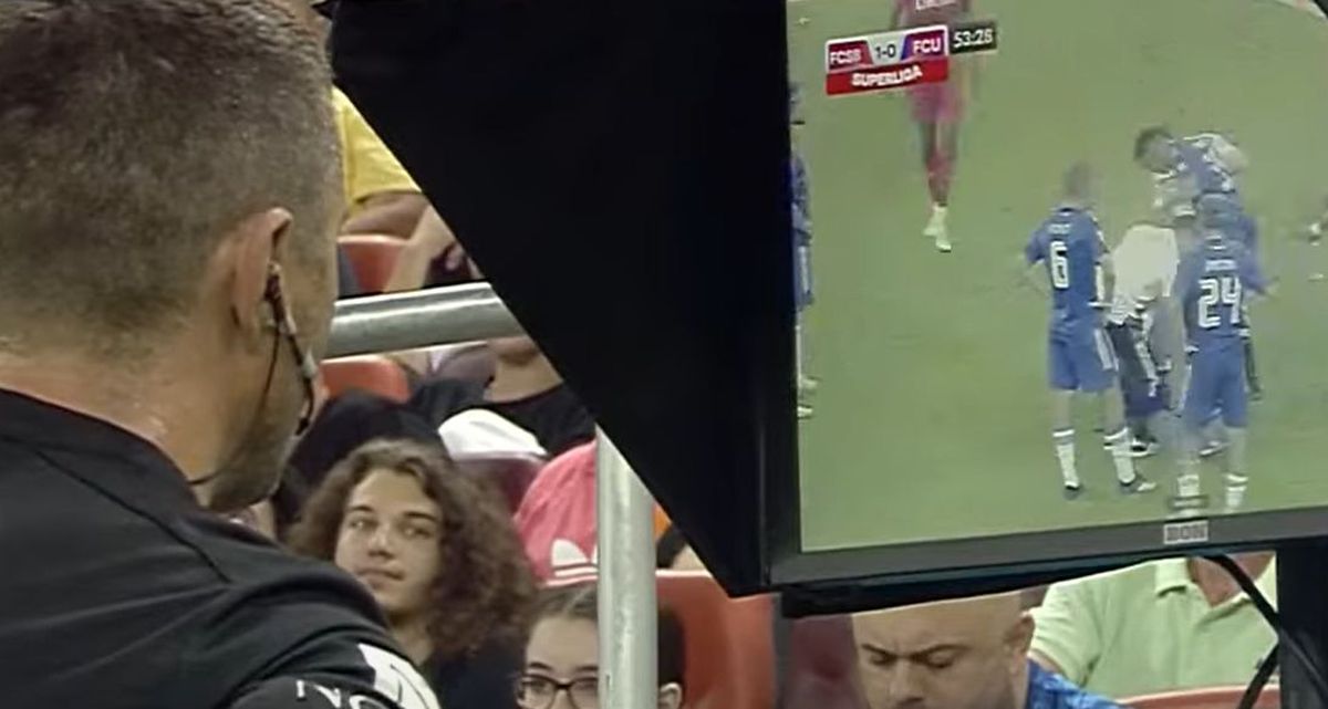 VAR-ul românesc face înconjurul lumii » Val de ironii după faza de cascadorii râsului din FCSB - FCU Craiova