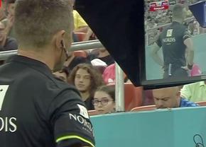 VAR-ul românesc face înconjurul lumii » Val de ironii după faza de cascadorii râsului din FCSB - FCU Craiova