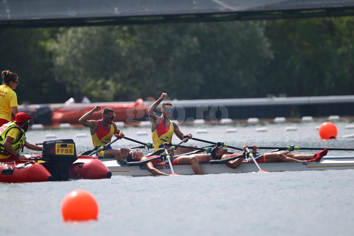 Andrei Cornea și Marian Enache, campionii de la dublu vâsle: „Nu am cuvinte pentru sentimentul de a fi pe podiumul olimpic” + „Totul a dispărut, a zburat, am devenit mai ușor”