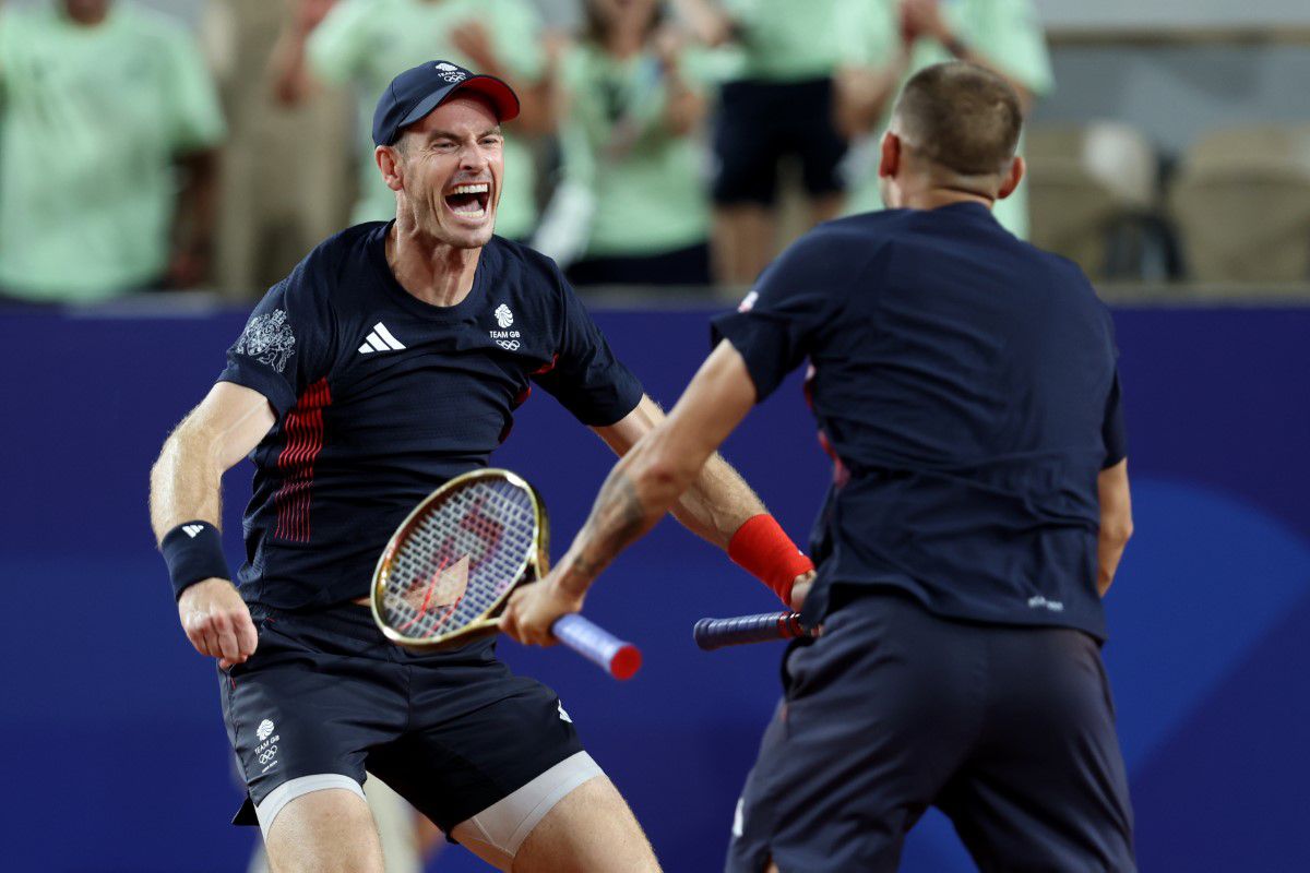 Andy Murray s-a retras, oficial, din tenis. Aplaudat la scenă deschisă de mii de oameni