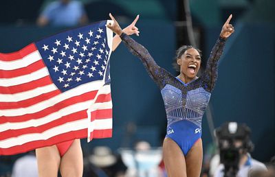 Simone Biles, imperială în concursul individual compus de la Paris! » Româncele, pe locurile 17 și 22