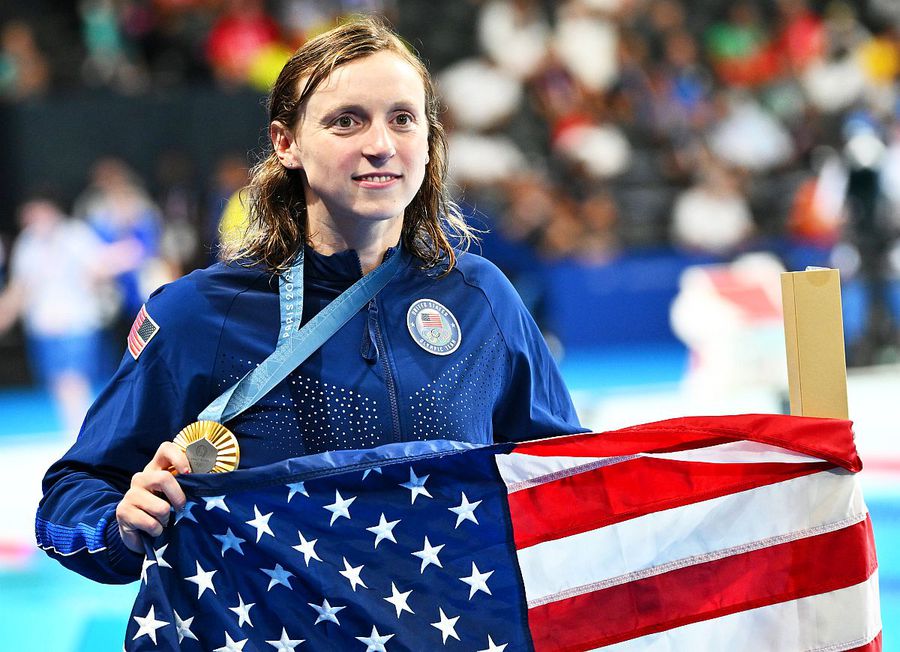 Meduza » Katie Ledecky, fata care preferă să înoate decât să meargă pe uscat