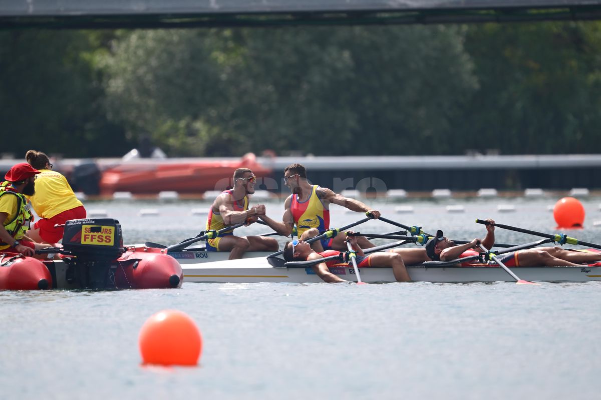 Andrei Cornea și Marian Enache, campionii de la dublu vâsle: „Nu am cuvinte pentru sentimentul de a fi pe podiumul olimpic” + „Totul a dispărut, a zburat, am devenit mai ușor”