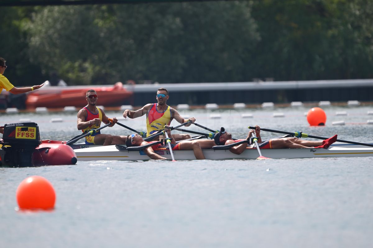 Andrei Cornea și Marian Enache, campionii de la dublu vâsle: „Nu am cuvinte pentru sentimentul de a fi pe podiumul olimpic” + „Totul a dispărut, a zburat, am devenit mai ușor”