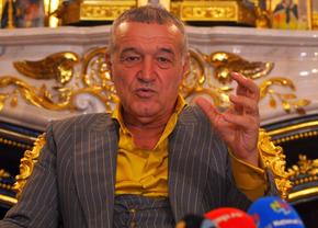 Gigi Becali a trecut la treabă » Ce a făcut imediat după calificarea în turul 3