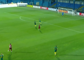 Execuție fină în Neman - CFR Cluj » „Scăriță” de la 25 de metri, direct sub bară!